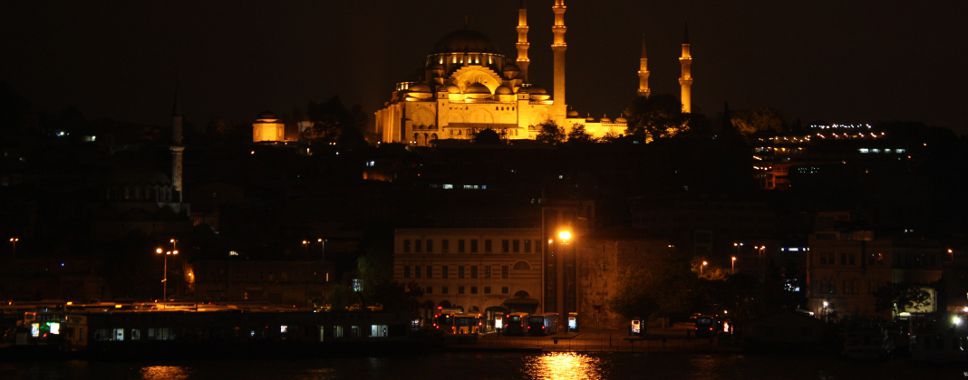 Istanbul bei Nacht